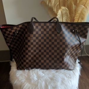 Louis Vuitton Neverfull GM tote